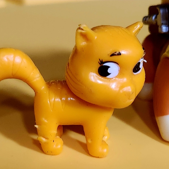 Paw Patrol RubbleTraining Center with 3 figures; Chichaletta & Mayor Humdinger - Picture 7 of 17